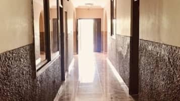 Lorong