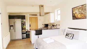 Executive Studio, Shared Bathroom, Garden View (EXECUTIVE STUDIO ROOM) | Miscellaneous