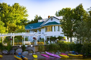 Dock - Elmhirst's Resort - On a lake (Otonabee-South Monaghan)