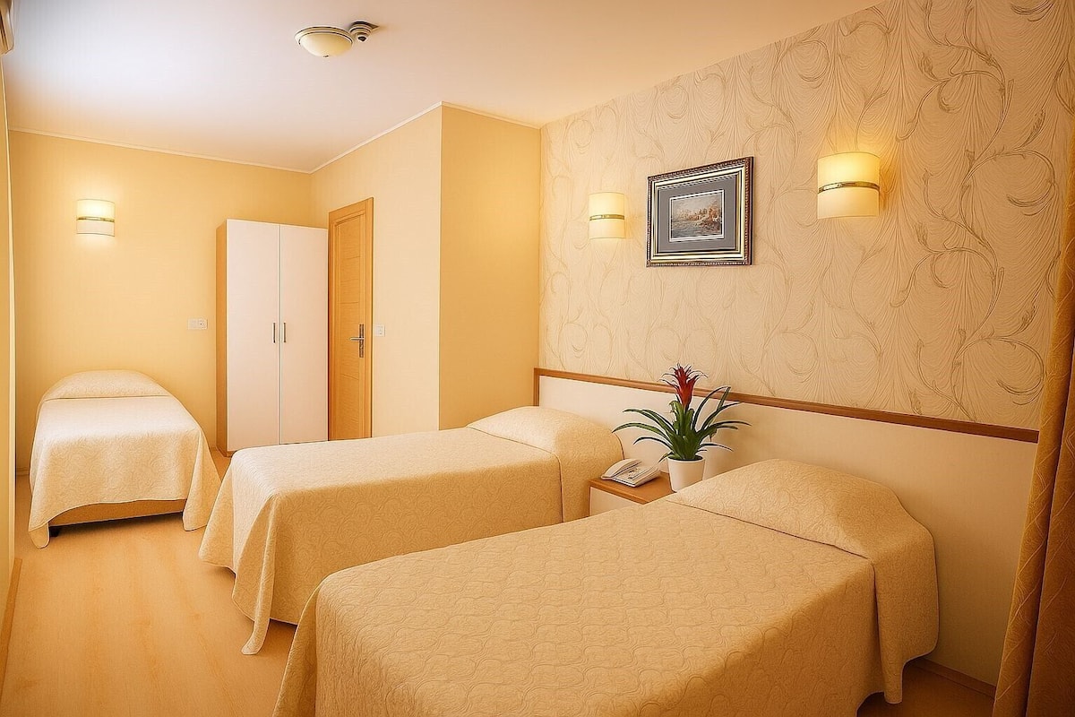 Egyptian cotton sheets, premium bedding, minibar, in-room safe