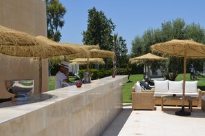 Poolside bar - Le Nerolïa (Marrakech)