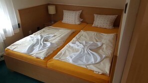 Basic Double or Twin Room | Rollaway beds, wheelchair access