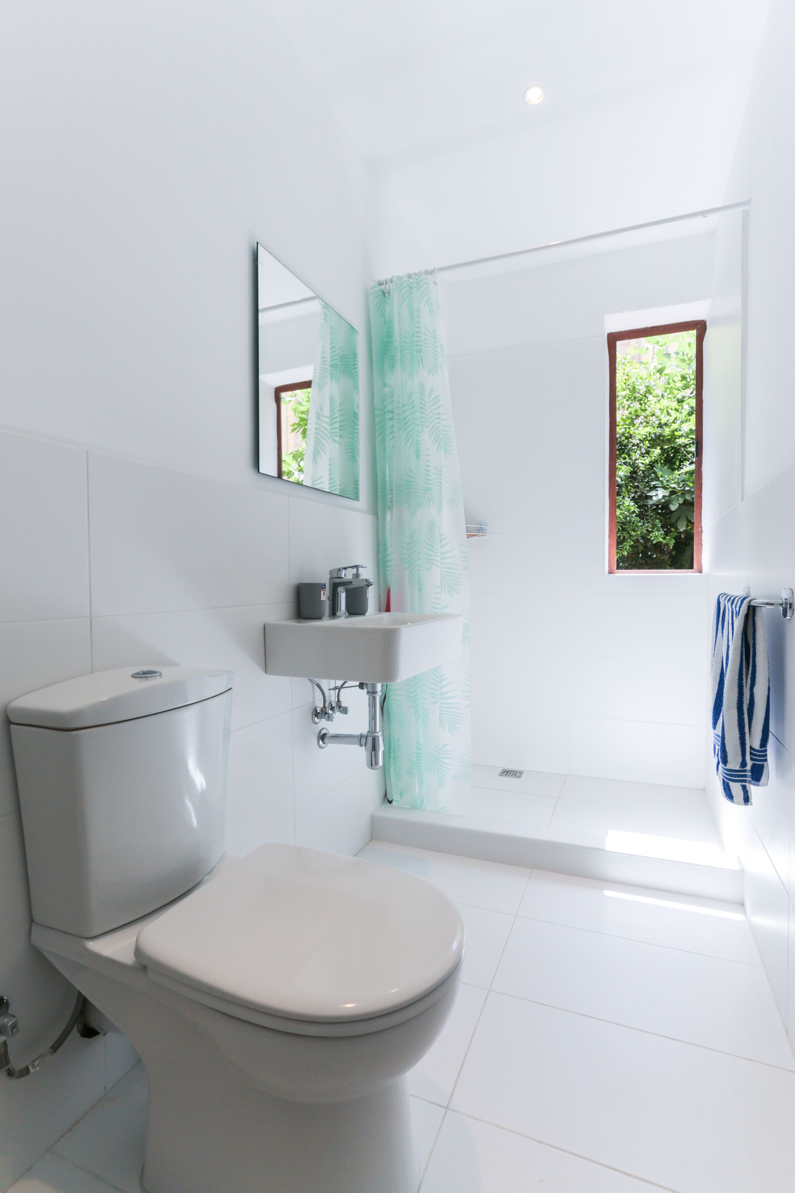 Foto - House of Pomegranates by Holi