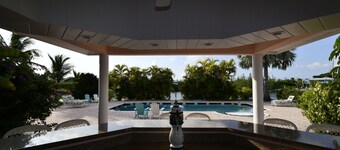 Fantastic Waterfront Cottage