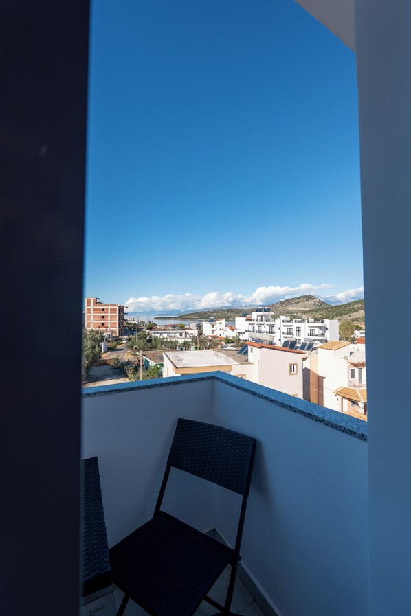 Deluxe Double Room, Balcony | Balcony