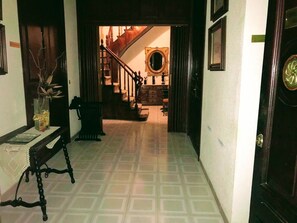 Entrada interior