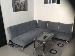 Luxury Apartment, 2 Bedrooms, Smoking | Living area | Flat-screen TV - Apt Casa North (Tangier)