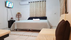 2 Schlafzimmer, Bügeleisen/Bügelbrett, Internetzugang, Bettwäsche