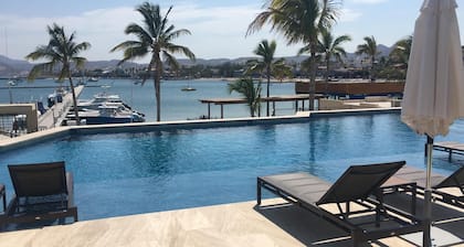 Amazing Vista Coral Condo