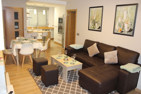 Tv, dvd-spelare och böcker