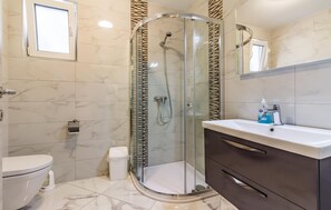 Shower - 3 bedroom amazing apartment in Medulin (Medulin)