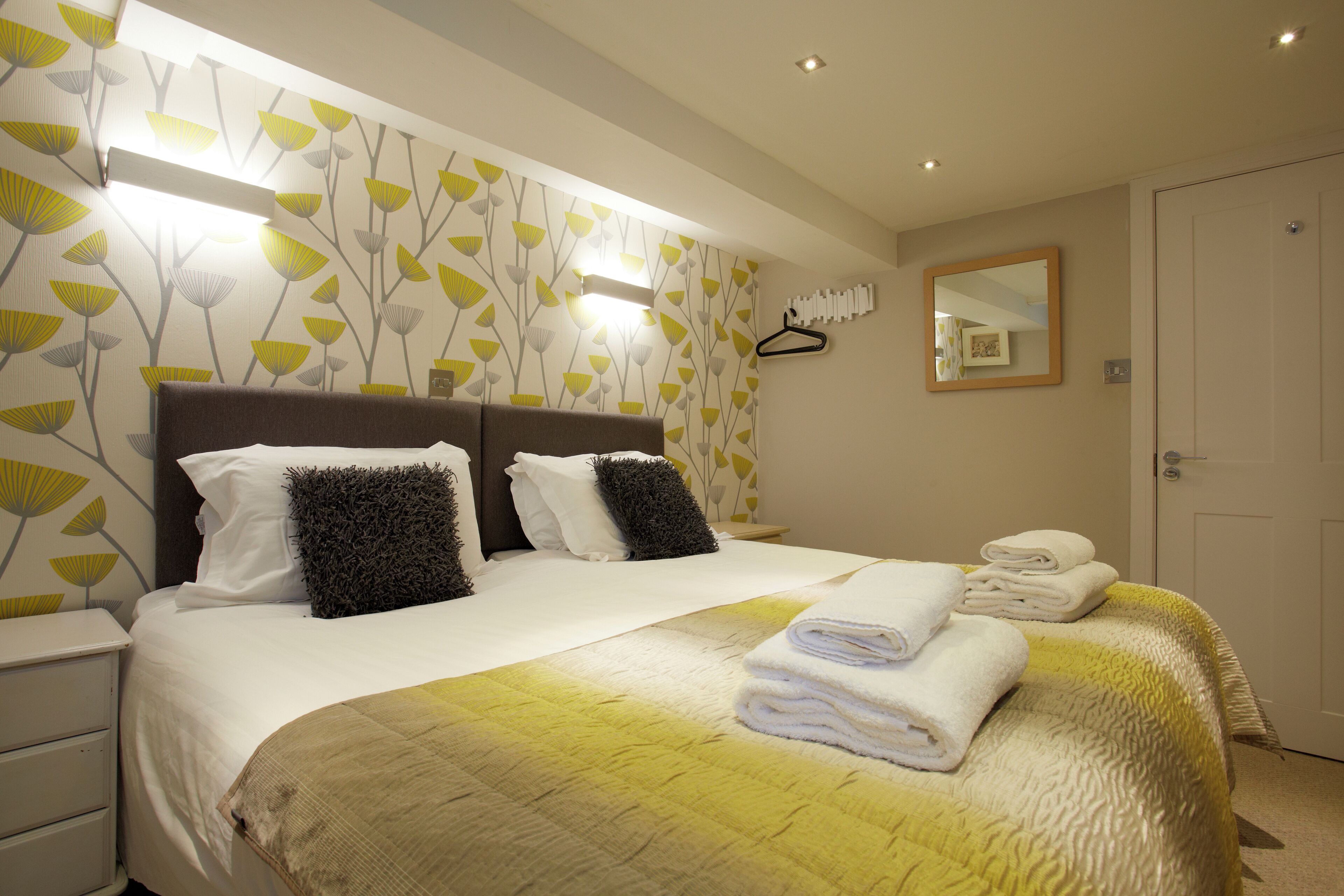 1 bedroom, iron/ironing board, travel crib, free WiFi