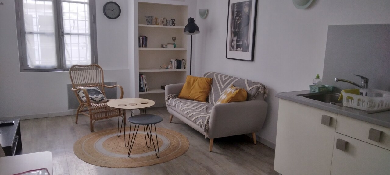 Apartamento En La Ciudad - Arlés