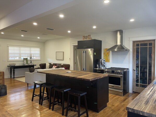 Interior - In the heart of the tech terrace unit neighborhood (Lubbock)