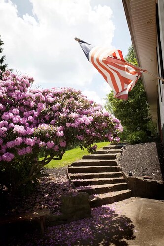 Innisfree Farms Estate House lähellä Oglebay Parkia