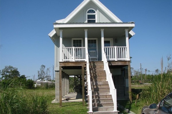 Front of Coastal Cottage