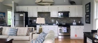 Peaceful Gulf Getaway - Close to Old Town Bay St Louis