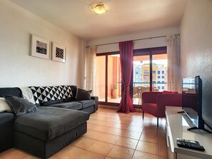 TV - Fantastic sea views, wifi, 2 swimming pools, parking (Playa Honda)