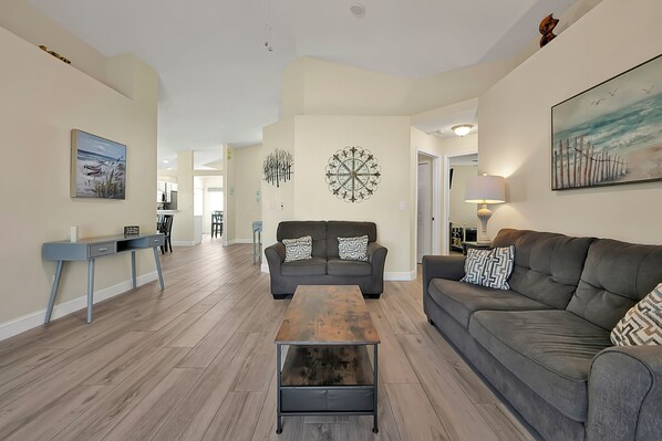 スマートテレビ、卓球台