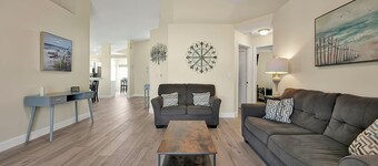 Nouvelle salle de jeux Maison familiale de 4 chambres avec piscine située à 30 minutes de Disney