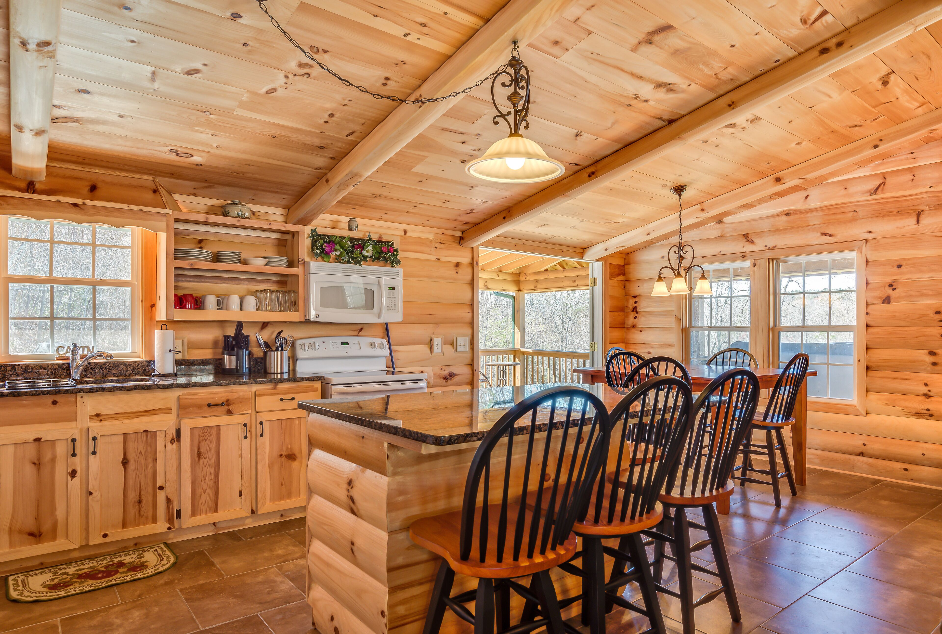 雪櫃、微波爐、焗爐、爐具