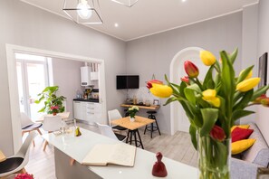 Premium bedding, minibar, in-room safe, desk - I Maestri (Naples)