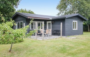 Exterior - Gorgeous home in Storvorde with kitchen (Storvorde)