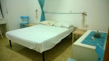 3 camere, ferro/asse da stiro, accesso a Internet