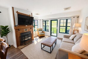 Smart-TV, peis og fotballspill