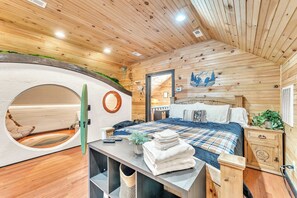 4 Schlafzimmer, Bügeleisen/Bügelbrett, WLAN, Bettwäsche