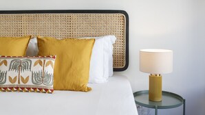 1 bedroom, iron/ironing board, WiFi (free), bed sheets