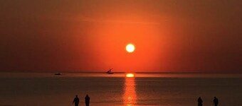 MICHIANA #4:  Second floor two bedroom one bath in downtown South Haven!