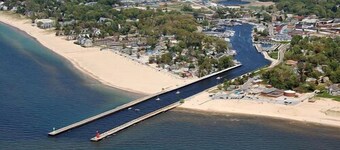 MICHIANA #4:  Second floor two bedroom one bath in downtown South Haven!