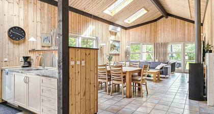 Pet friendly home in Oksbøl with sauna