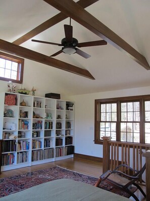 3 soverom, strykejern/-brett, wi-fi (inkludert) og sengetøy