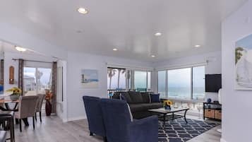 Smart TV, DVD player