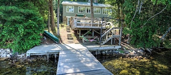 Exclusive Lakefront Cottage on Big Rideau Lake – Private Dock, Sauna, & Sunset