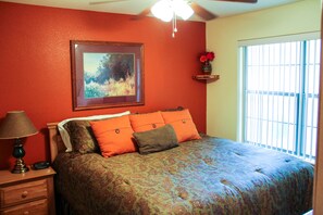 3 soverom, strykejern/-brett, wi-fi (inkludert) og sengetøy