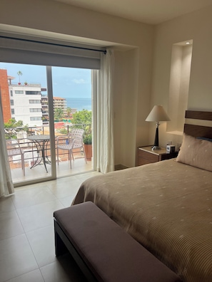 2 chambres, fer et planche Ă repasser, Wi-Fi, draps fournis