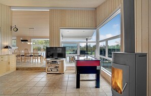 Interior - Awesome home in Hovborg with sauna (Hovborg)