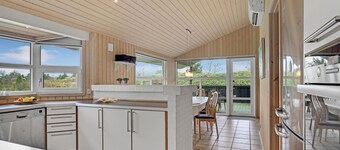Awesome home in Hovborg with sauna