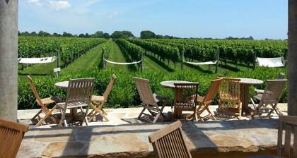 WHB Village,4200sqft,Traffic Free,Private Dr,40ft Heated Pool,Beach,Fam/Pet Frly