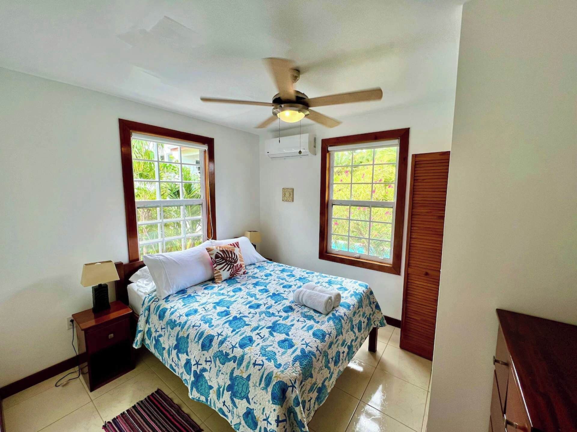 3 habitaciones, tabla de planchar con plancha y wifi gratis 