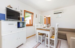 Dining - 2 bedroom awesome home in Jadranovo (Jadranovo)