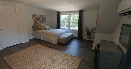 Alle yhden mailin päässä rannasta