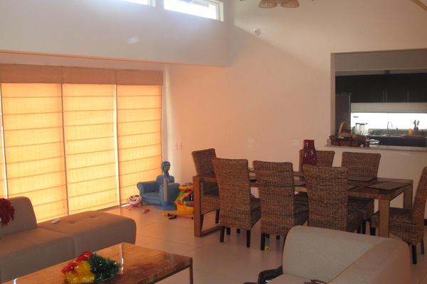 Living and dining area