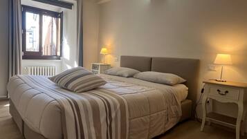 2 chambres, bureau, fer et planche Ă repasser, Wi-Fi gratuit