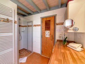 Immagine non classificata, 2 di 14, pulsante