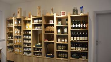 Gift shop
