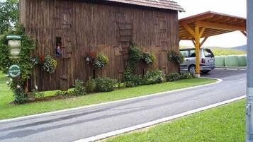 Enceinte de lâhĂ©bergement